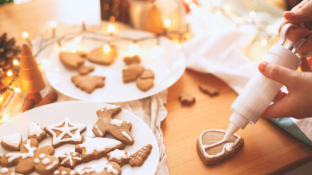 Plätzchen backen mit Kindern: 3 einfache Rezepte