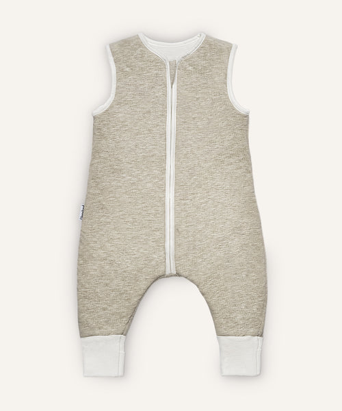 Baby-Schlafsack mit Beinen und Wollfüllung beige.