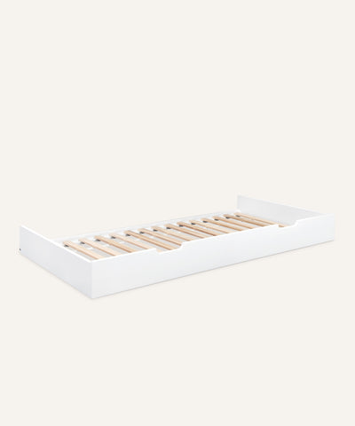 Ehrenkind Hausbett Buche B3 Bettkasten Weiß.