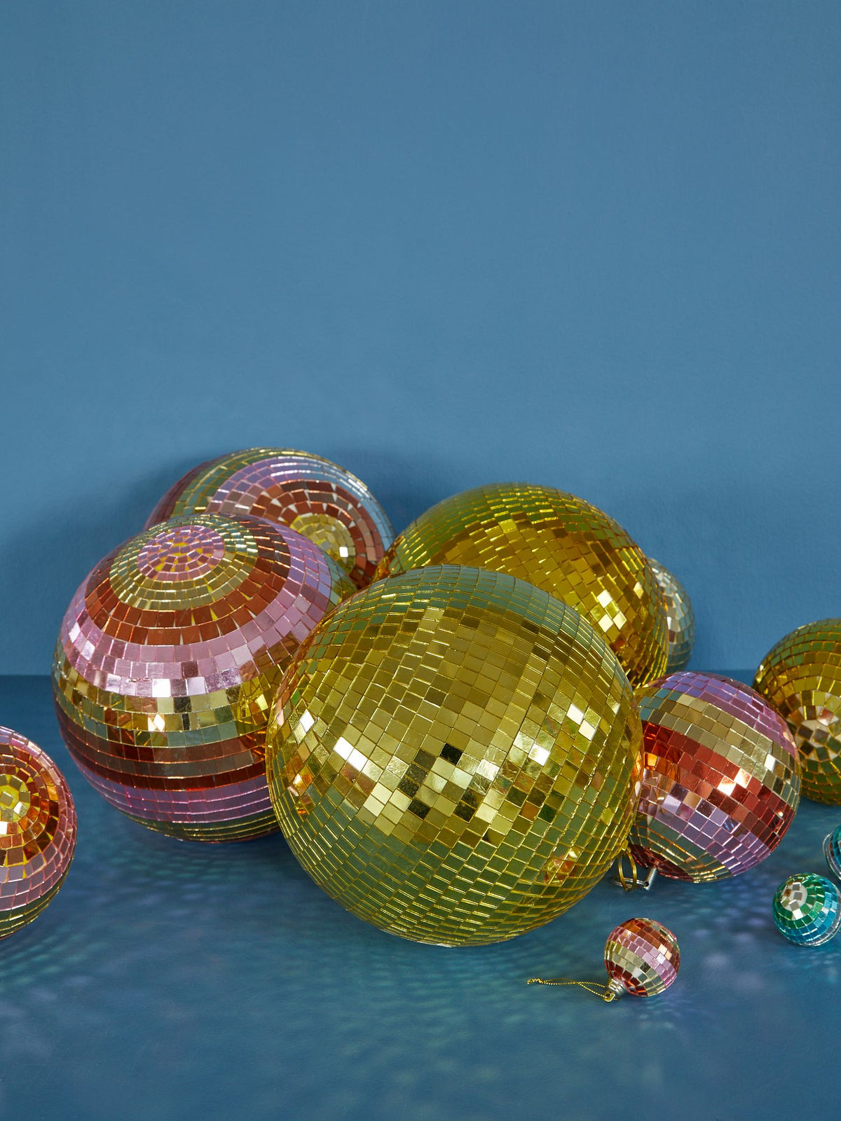 LE_DISCO-MGOLD_6.jpg