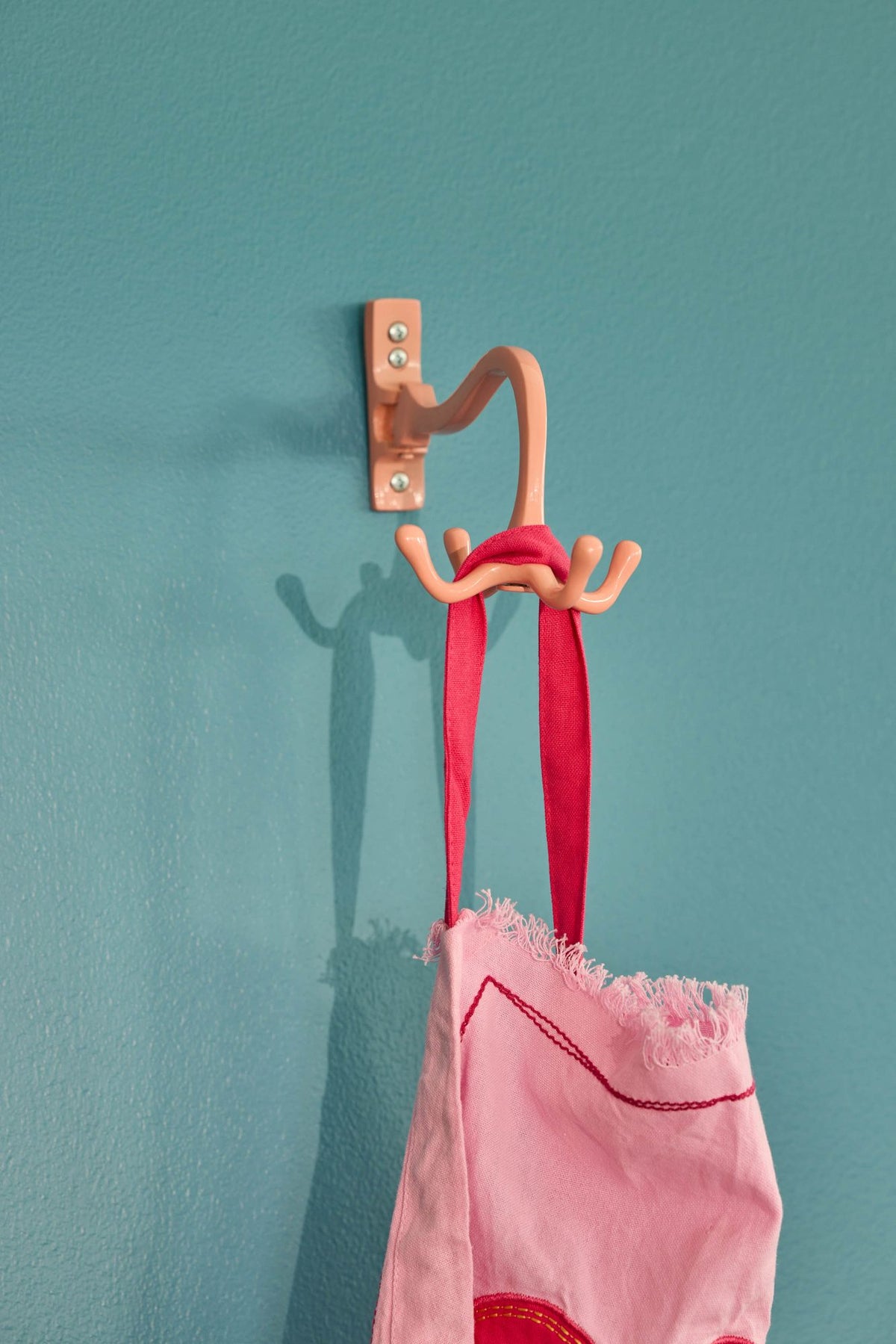 LE_HOOK-SWIPC_1.jpg