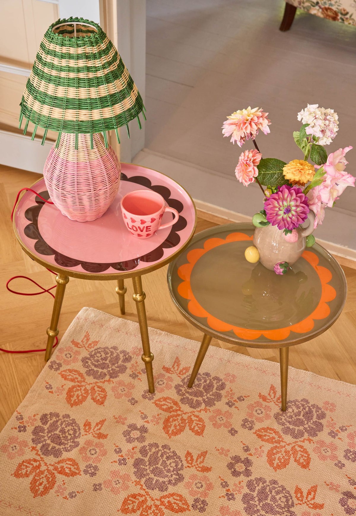 LE_TABLE-LRNSCI_1.jpg