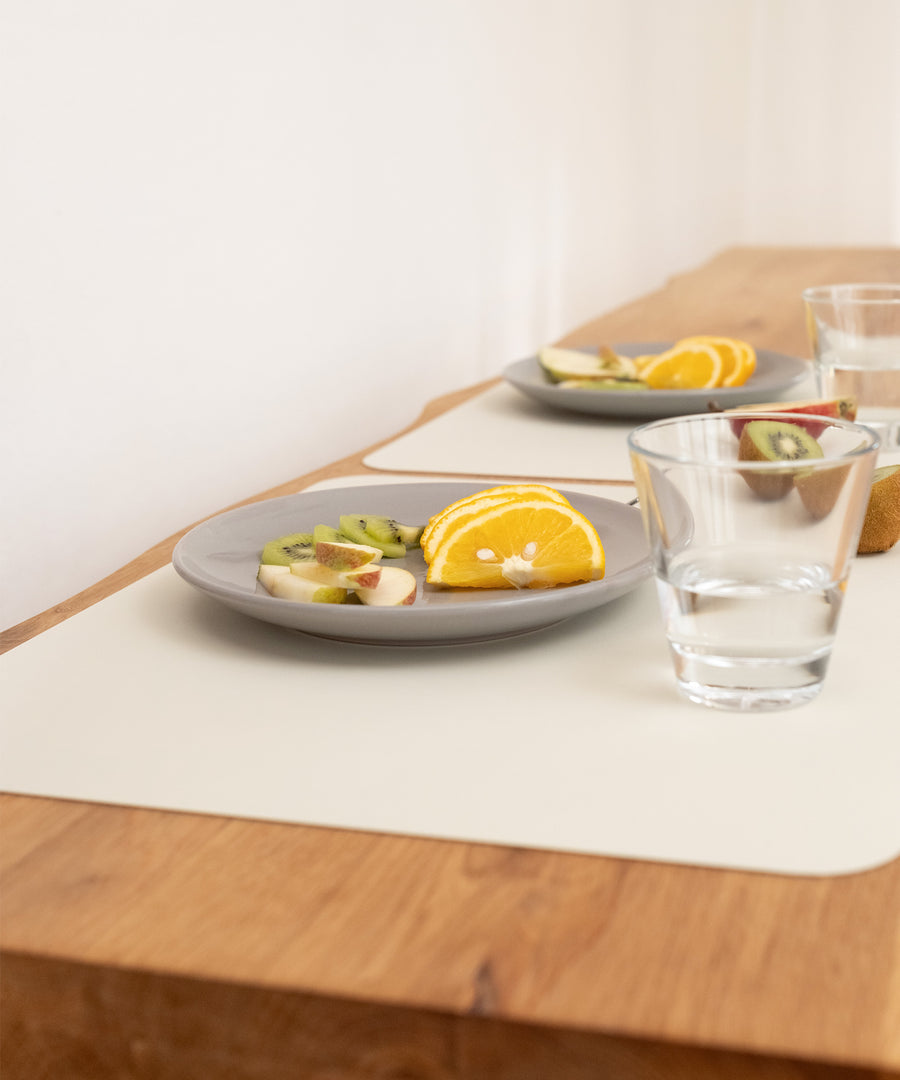 Farbe vom Tischset*Ausführung in Salbeiweiß| 