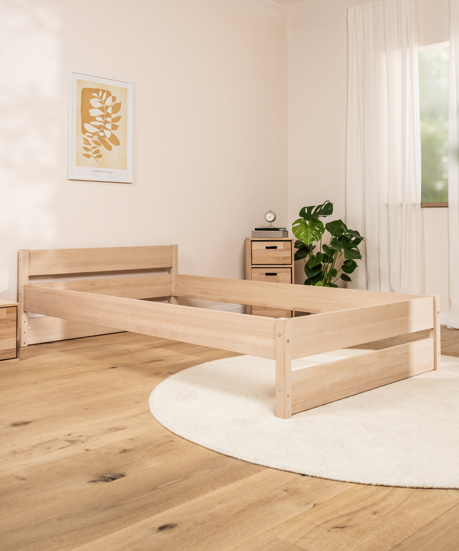 Nova Jugendbett Pro Natur ohne Matratze und Rollrost.