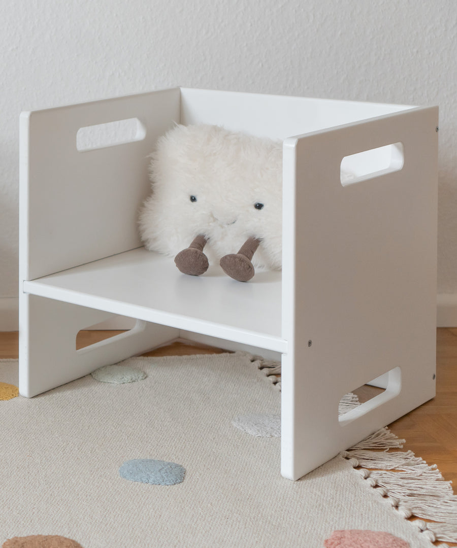 Hocker weiß.